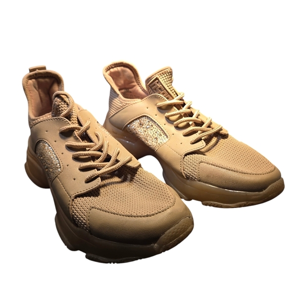 STEVE MADDEN VANCE Nude Blush Low-top Sneakers Rhinestones Women size 9M - Picture 2 of 13